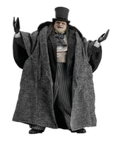 Batman - NECA - Mayoral Penguin (Devito) 1/4 Scale Figure