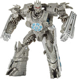 Transformers - Generations - Studio Series 62 Soundwave (Damaged Box)